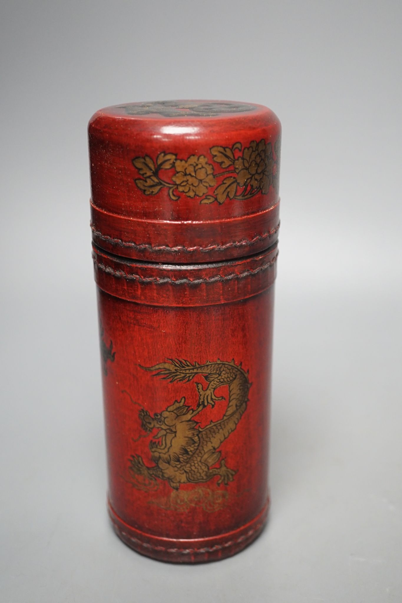 A pair of Chinese famille rose ‘peach’ bottle vases, 17cm, a ‘phoenix’ jar and cover, two porcelain cups and a boxed set of bamboo tallies or counters (6)